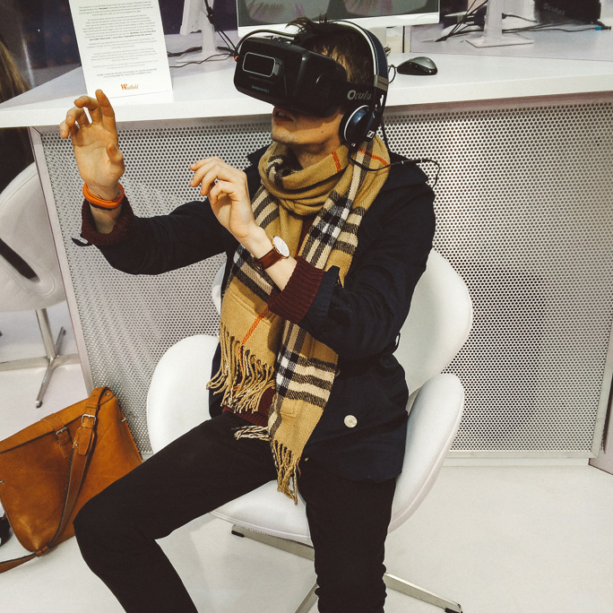 westfield vr virtual reality shopping oculus rift fashtech