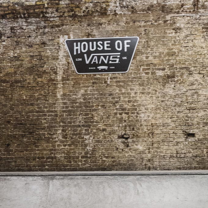 house of vans london logo